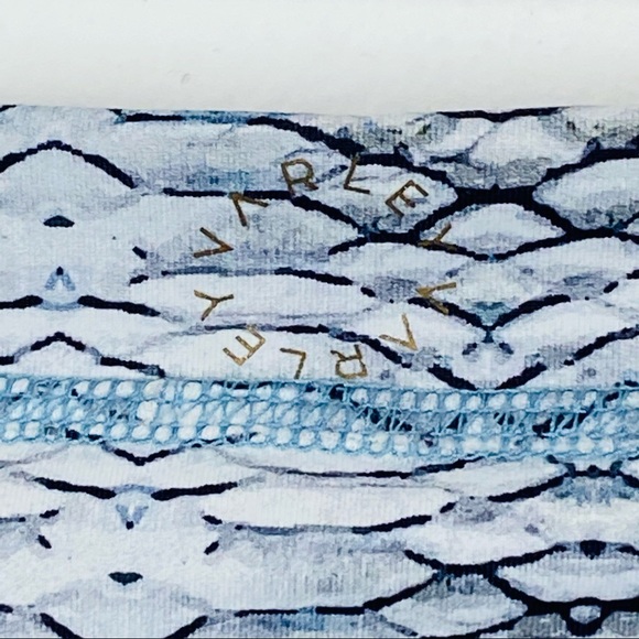 Varley Snake Print Mesh Insert 7/8 Leggings Sz M - Picture 10 of 12